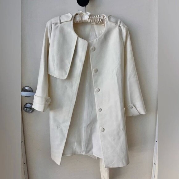 Bread n Butter White Coat - Timeless Elegance - Picture 1 of 7